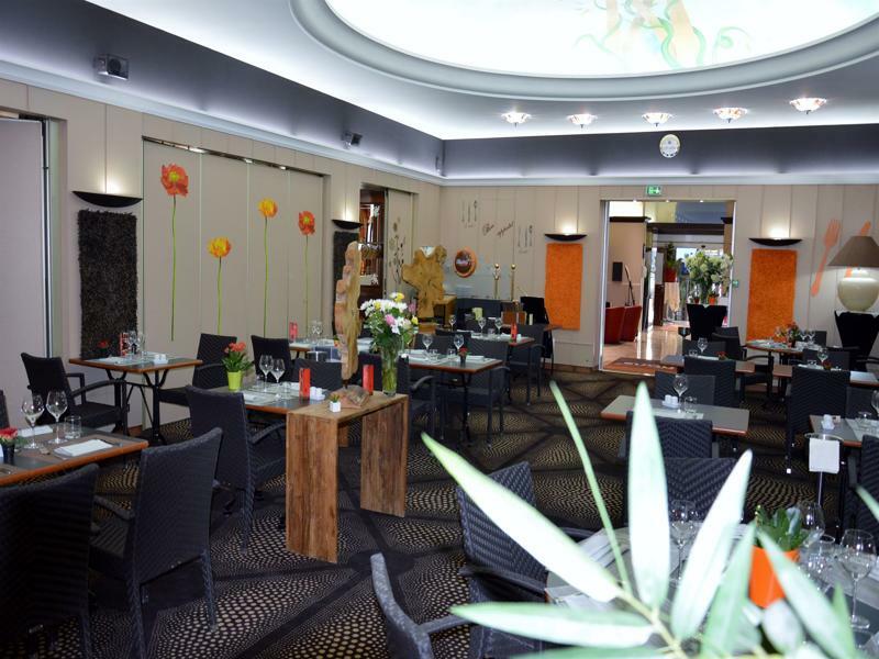 Le Grand Hotel Valenciennes Dış mekan fotoğraf