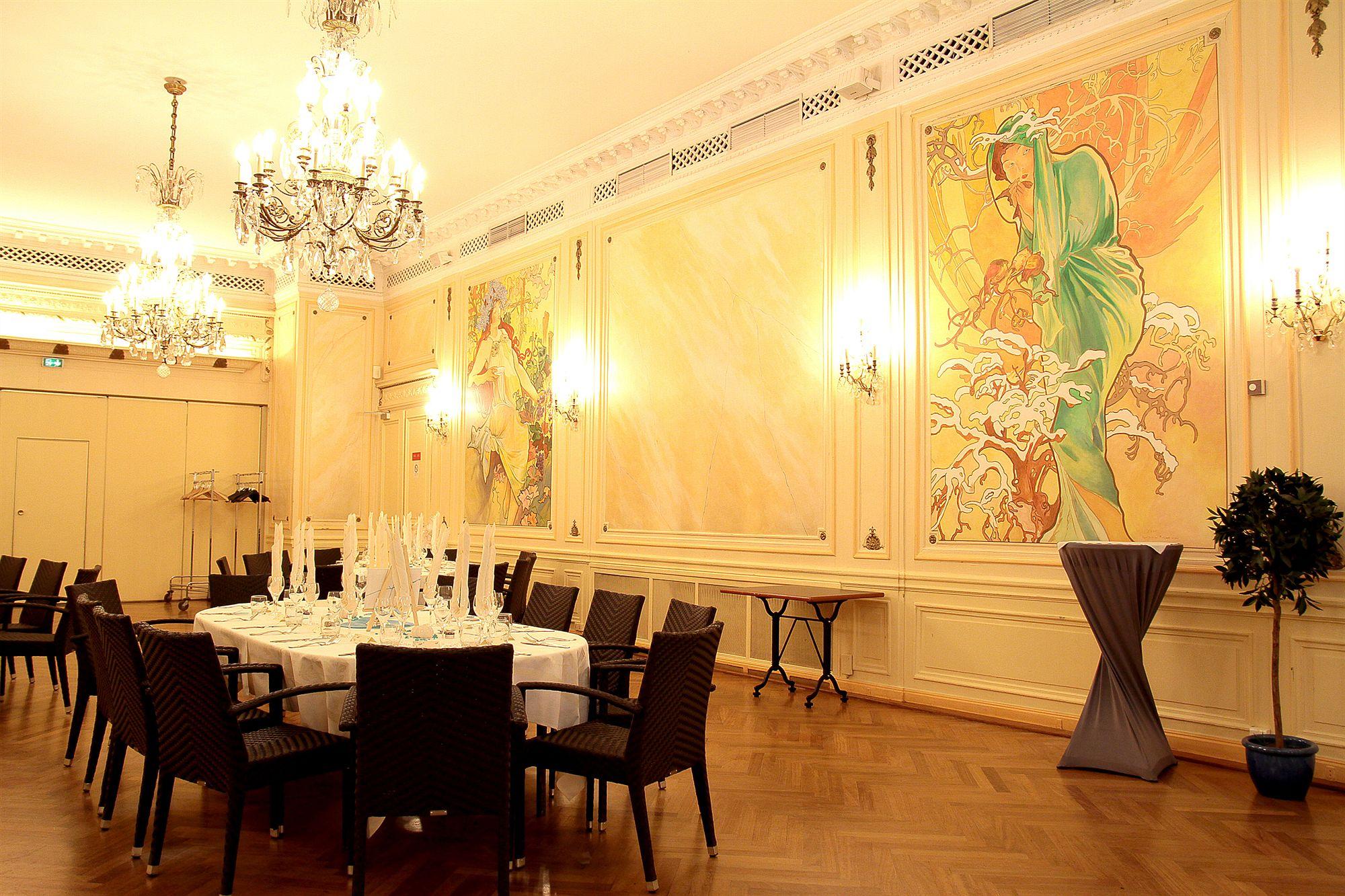 Le Grand Hotel Valenciennes Dış mekan fotoğraf